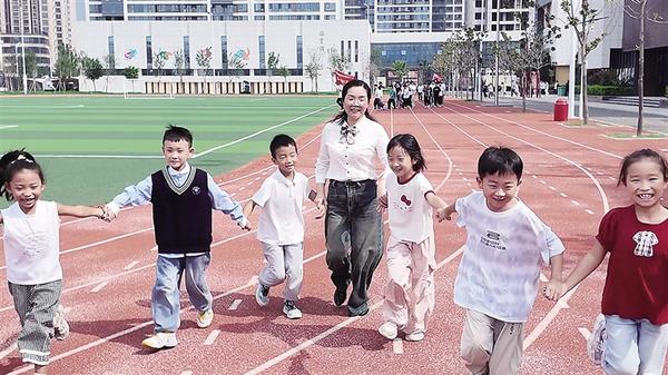 源顺网 让每颗心都迎着光生长